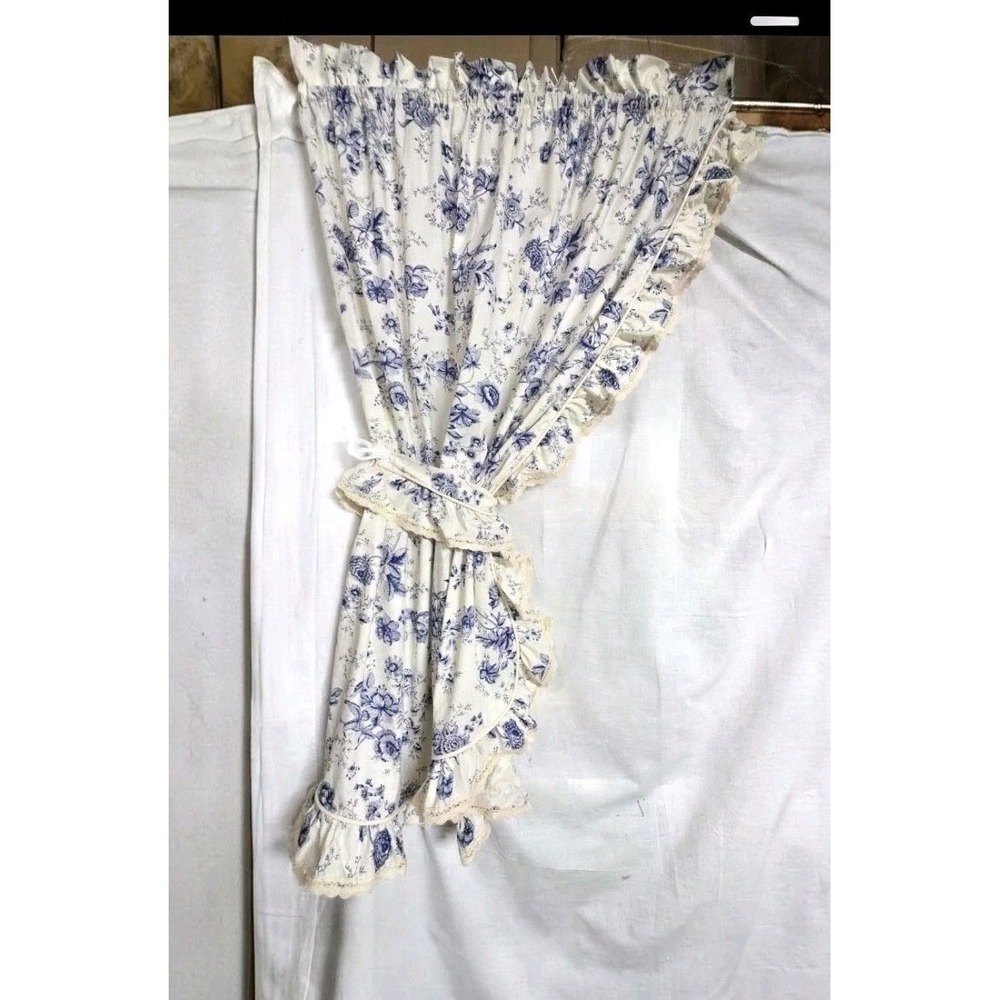 American Toile by Cameo Blue White Toile Priscilla Curtains 42x56.5 Pair Tieback